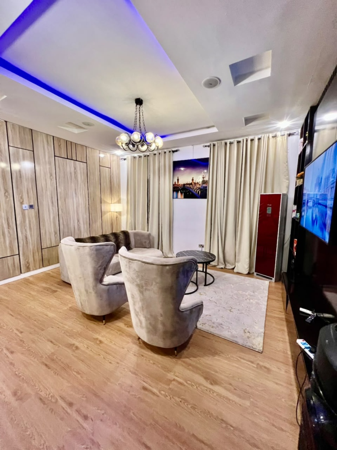 RajLan Apartment