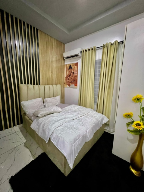 Bakare Bedroom